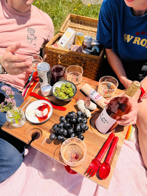 Picnic Hangs