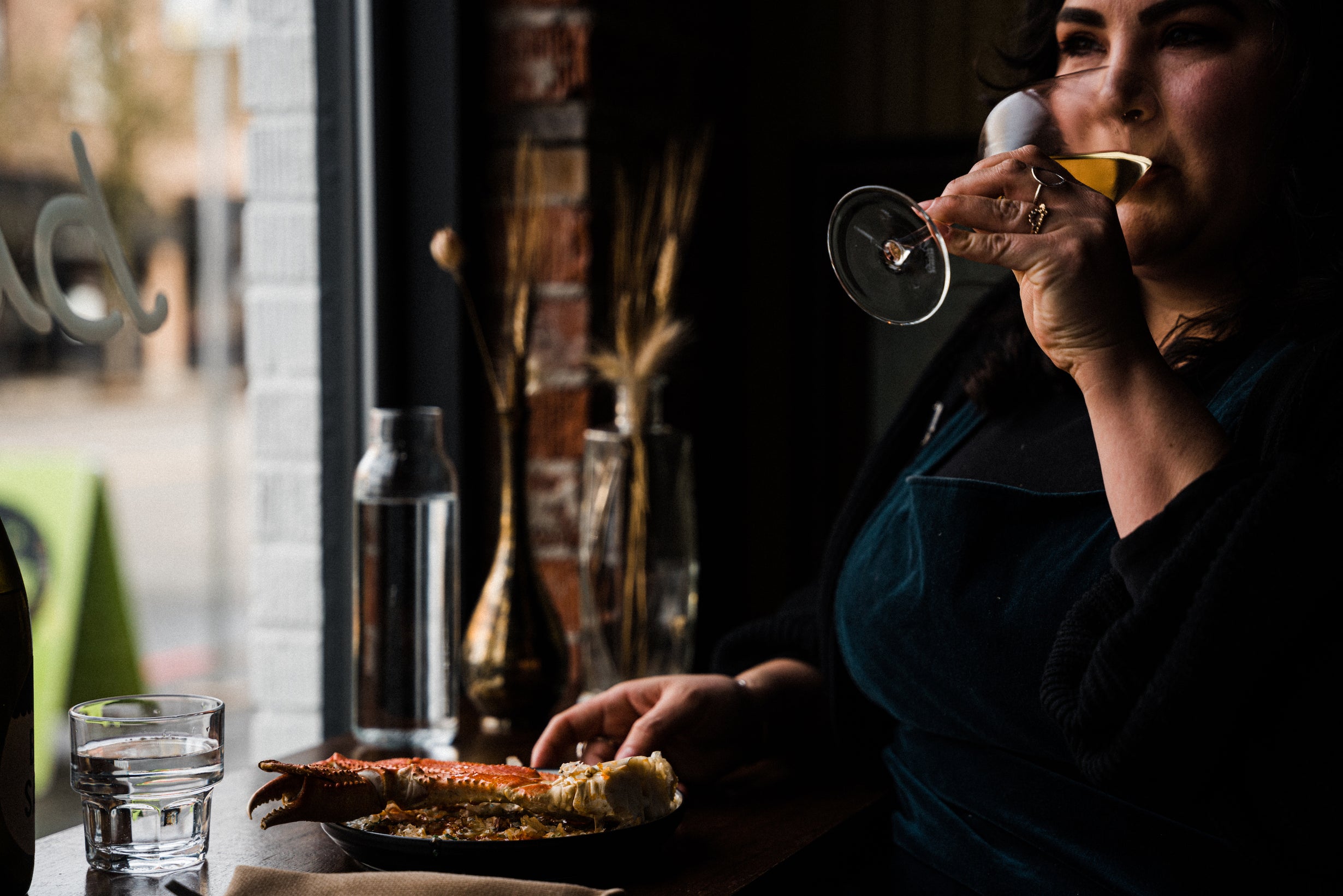 Menu Field Bar & Bottle Shop