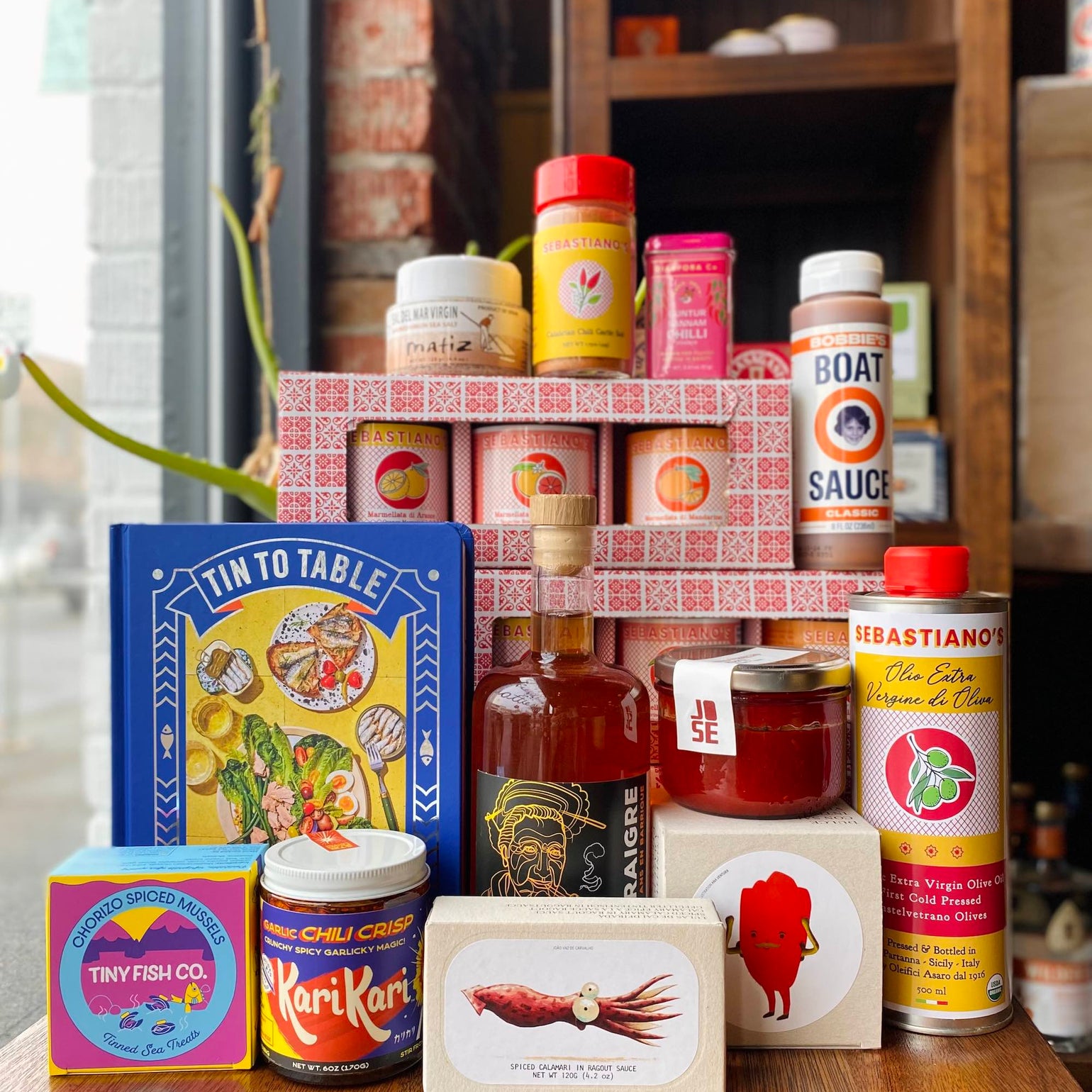 Field Bar + Bottle Shop Field Bar & Bottle Shop