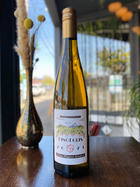 Clay Pigeon Pinot Gris (2021)