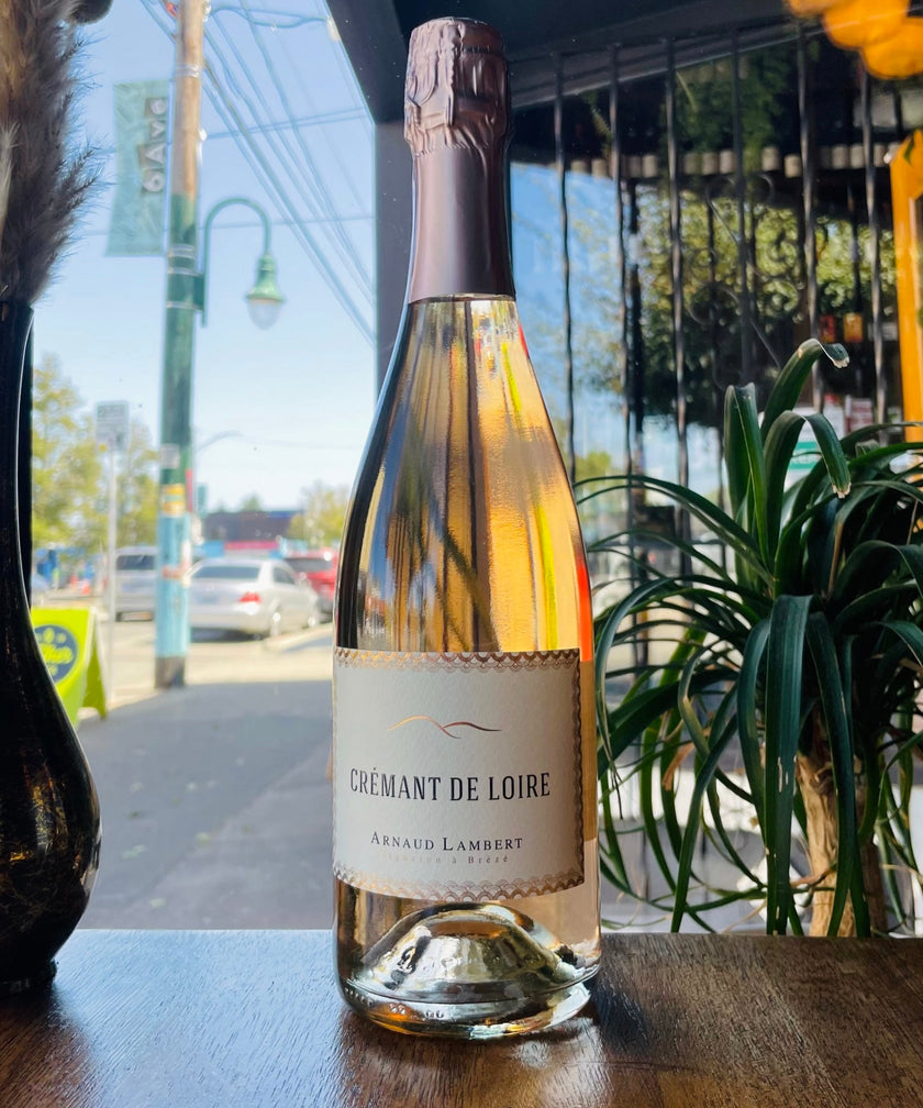 Natural Wine at Field Bar and Bottle Shop Field Bar & Bottle Shop