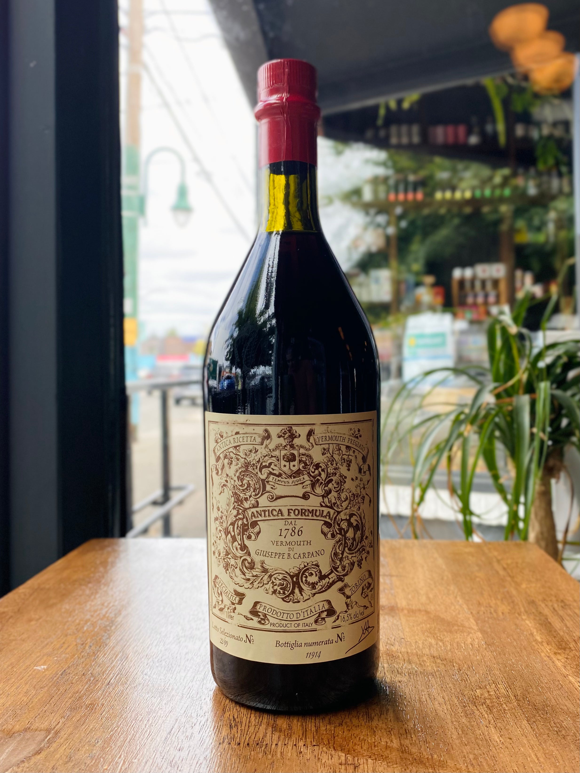 Antica Formula (1L) Field Bar & Bottle Shop