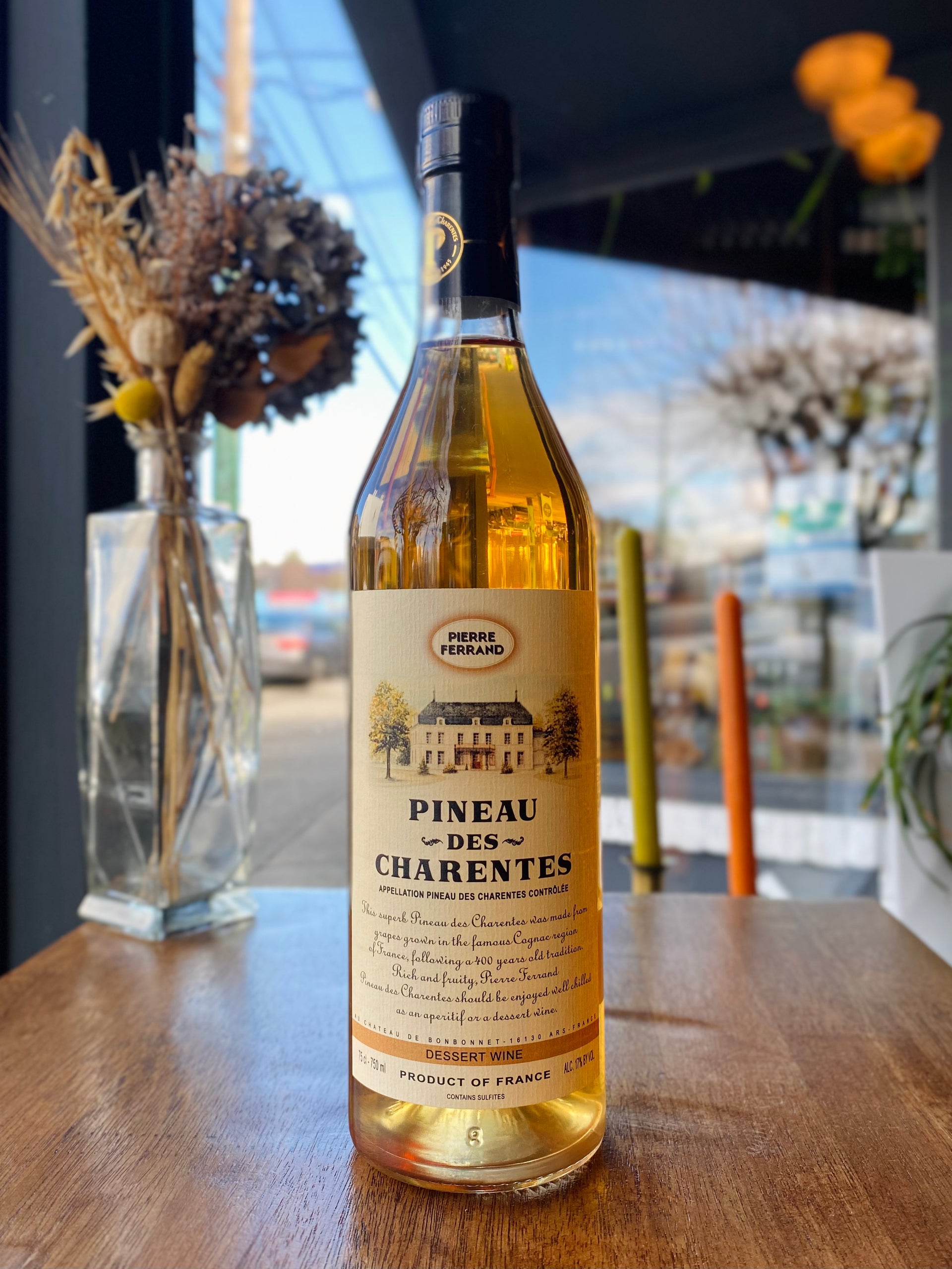 Pineau des Charentes – Field Bar + Bottle